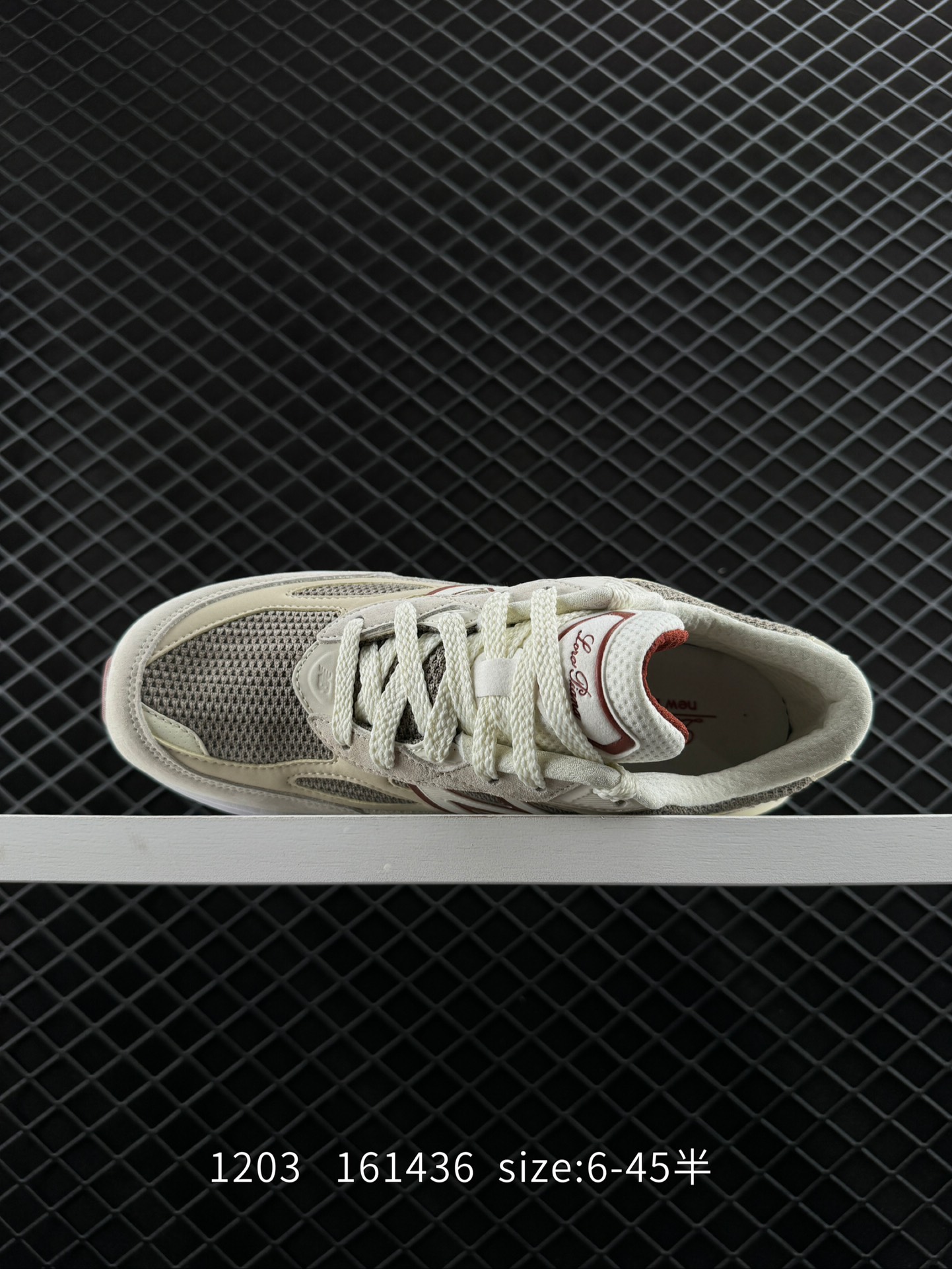 Kith X Madison Square Garden x NB New Balance in USA M990V6